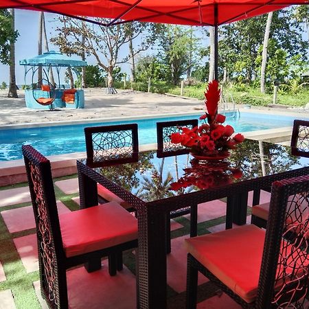 Saffire Beach Resort And Glamping Pagudpud Bagian luar foto